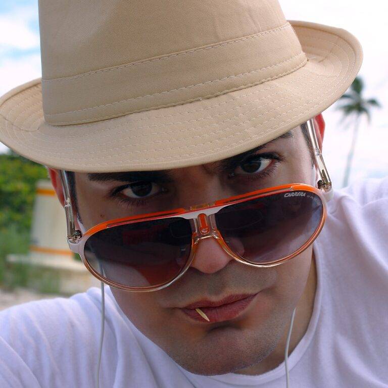 Eco-Friendly Travel Accessories: Sustainable Gear for Adventurous Journeys